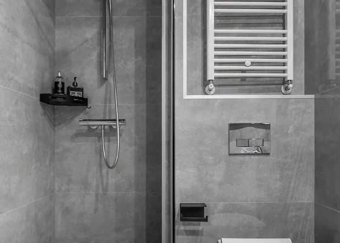 Urbanstay - Prime Location Designer Apartament *